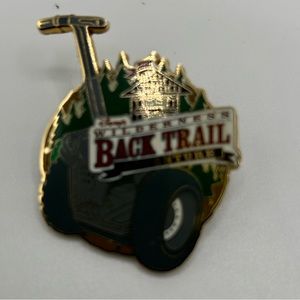 Official Disney Pin “wilderness Back Trail”